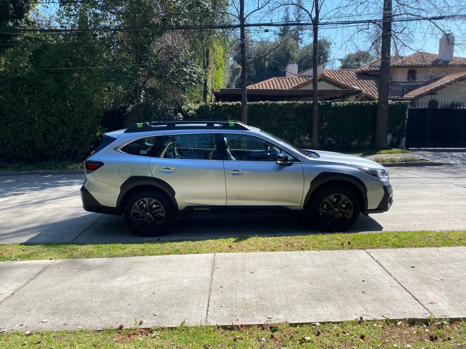 Subaru Outback 2.5i Field Edition AWD CVT AT 2022 - Imagen 11 de 20