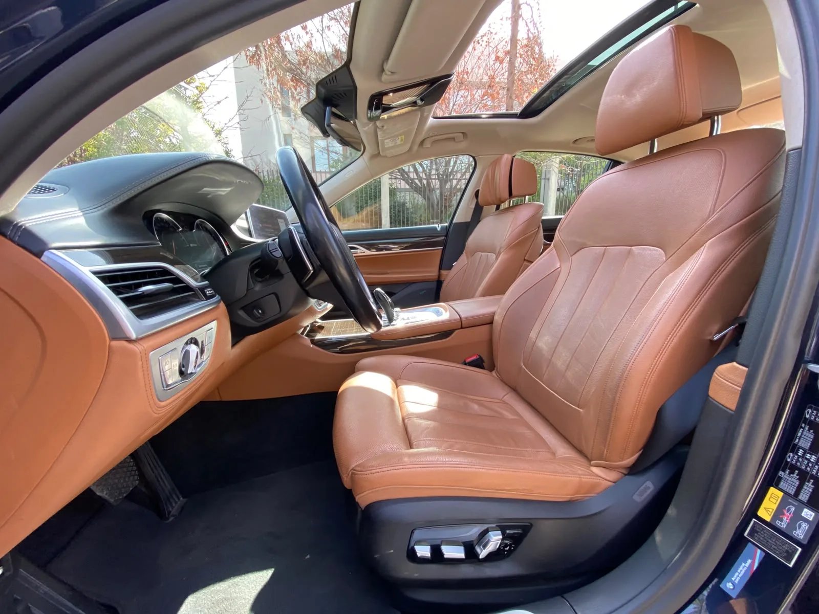BMW 740 2.0 Hybrid iPerformance 4X2 AT 2018 - Imagen 19 de 20
