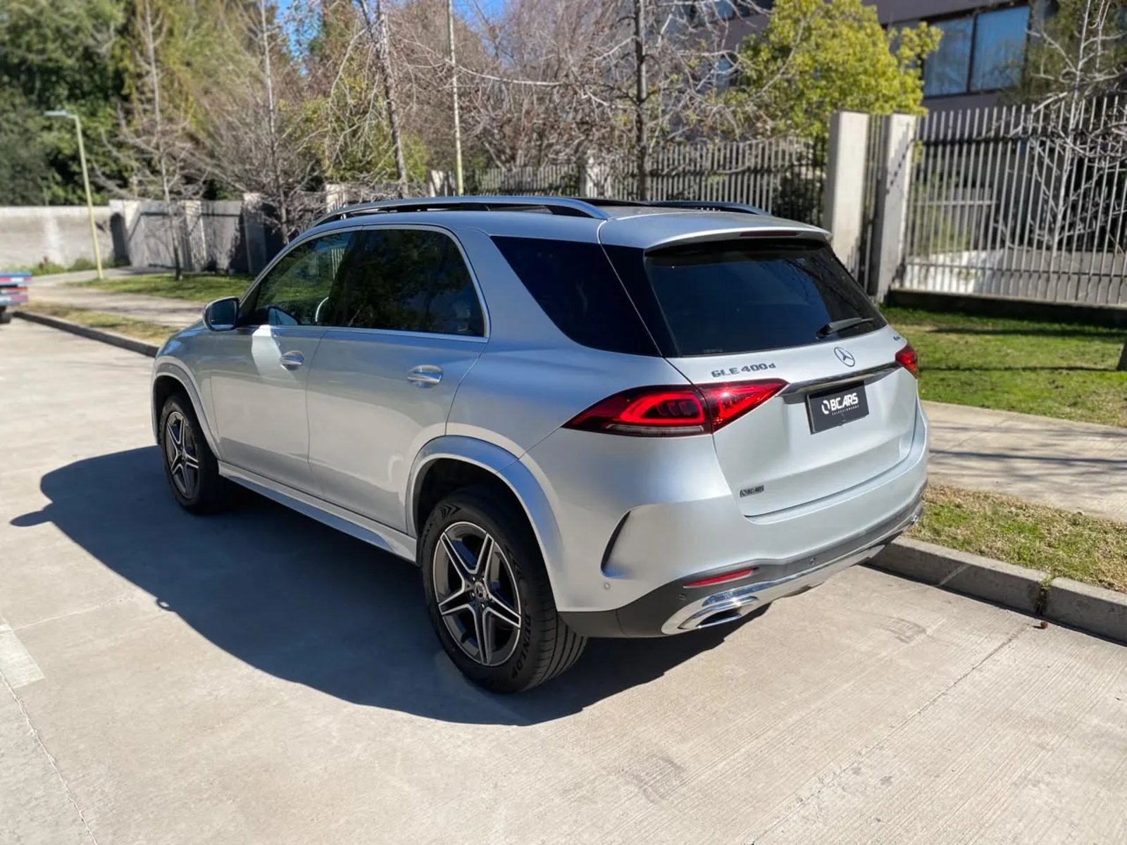 Mercedes-Benz GLE 400 d 2.9 Diésel 4MATIC 4X4 AT 2021 - Imagen 6 de 20