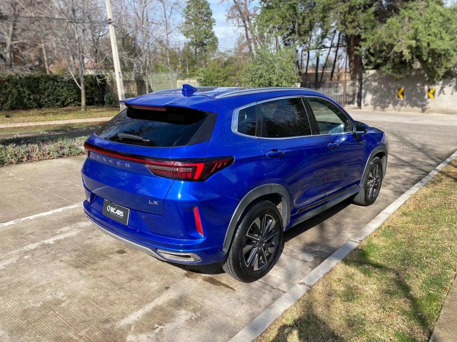 Exeed LX 1.5T Advanced 4X2 CVT AT 2023 - Imagen 10 de 20