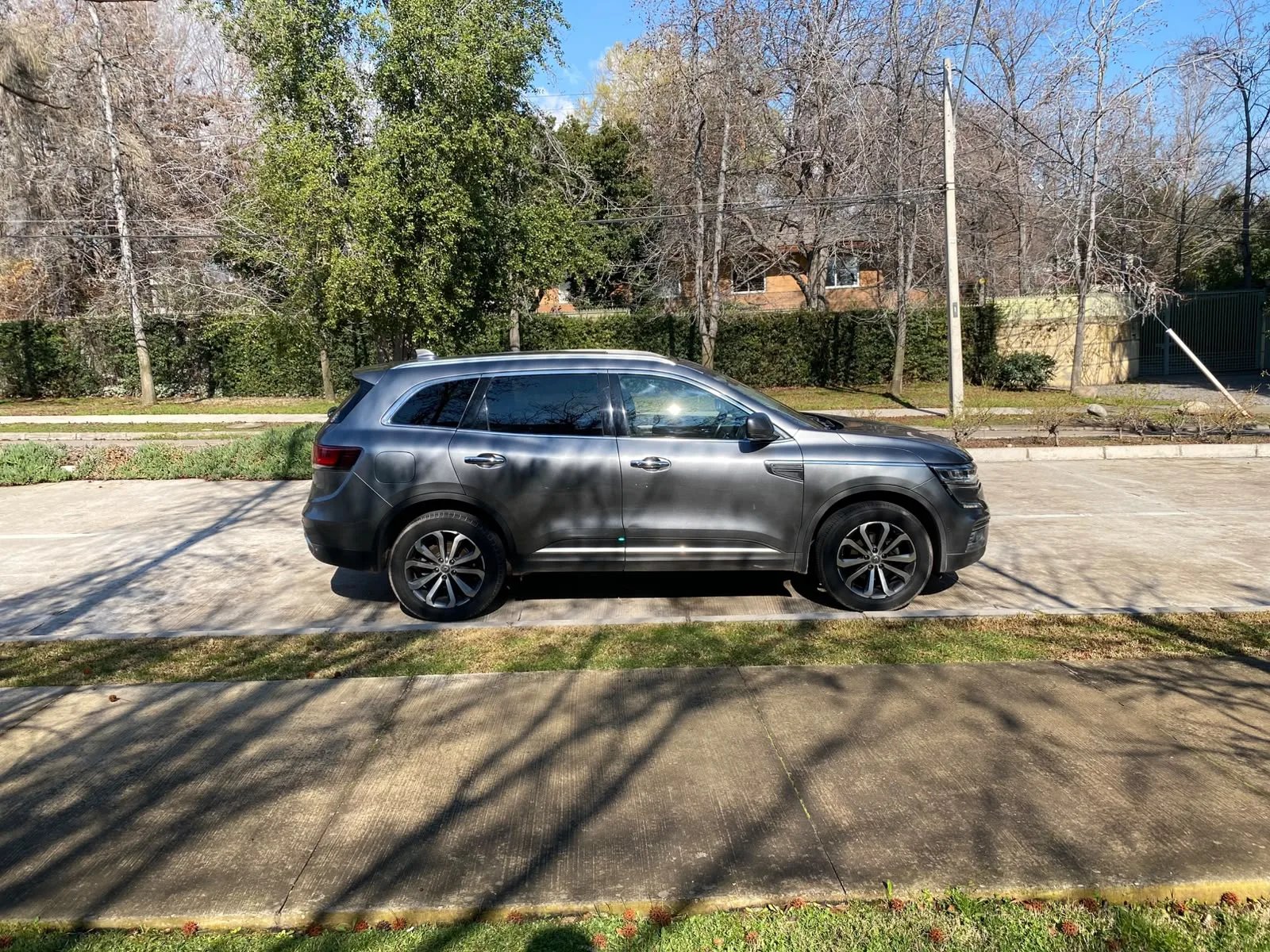 Renault Koleos 2.5 Intens 2WD AT 2022 - Imagen 11 de 20