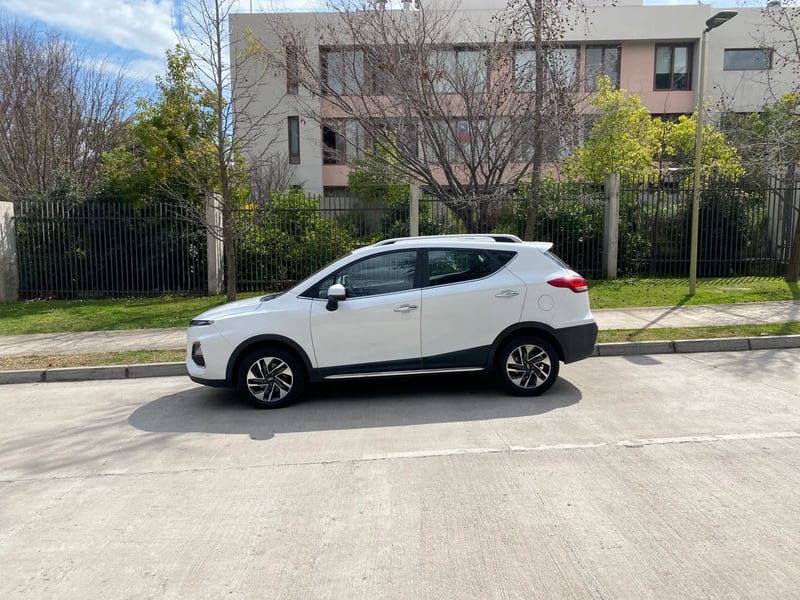 JAC JS3 1.6 Luxury 4X2 CVT AT 2022 - Imagen 5 de 20