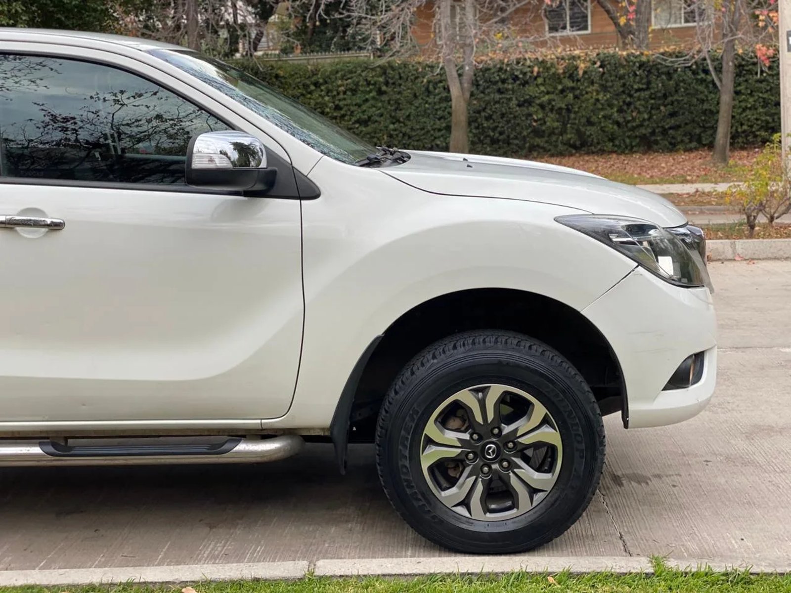 Mazda BT-50 2.2 SDX Diésel 4X4 Doble Cabina 6MT 2021 - Imagen 12 de 20