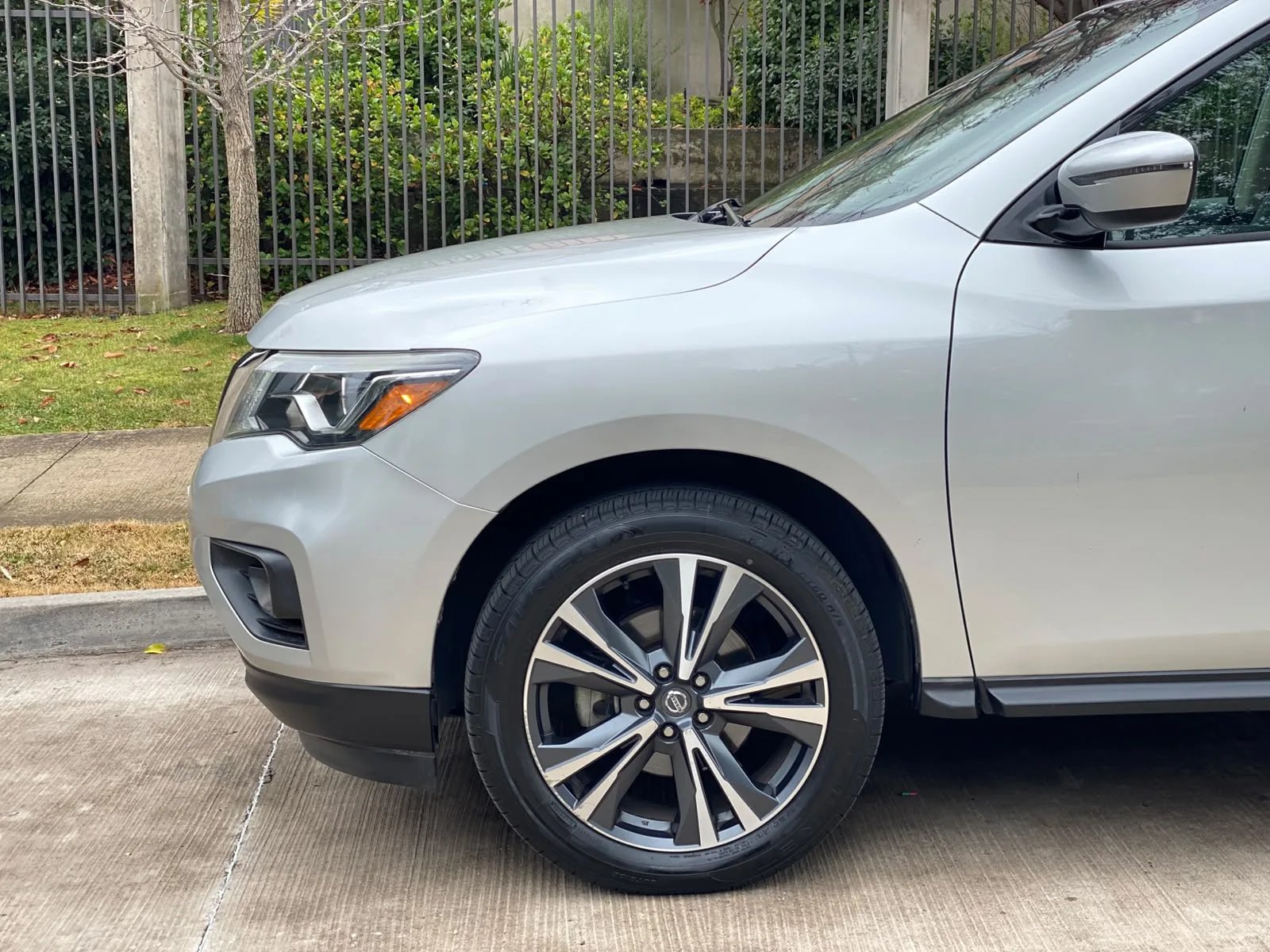 Nissan Pathfinder 3.5 Advance 4X2 CVT AT 2021 - Foto 4 de 20