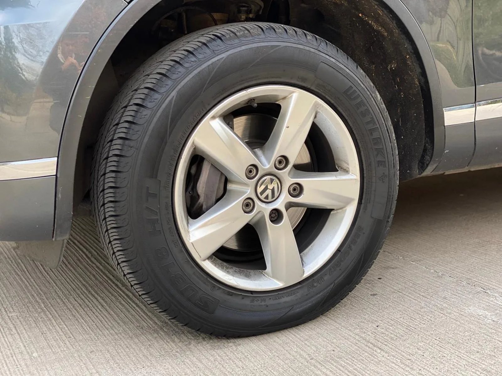 Volkswagen Touareg 3.0 TDI V6 Auto NAV 4WD 2016 - Foto 3 de 20