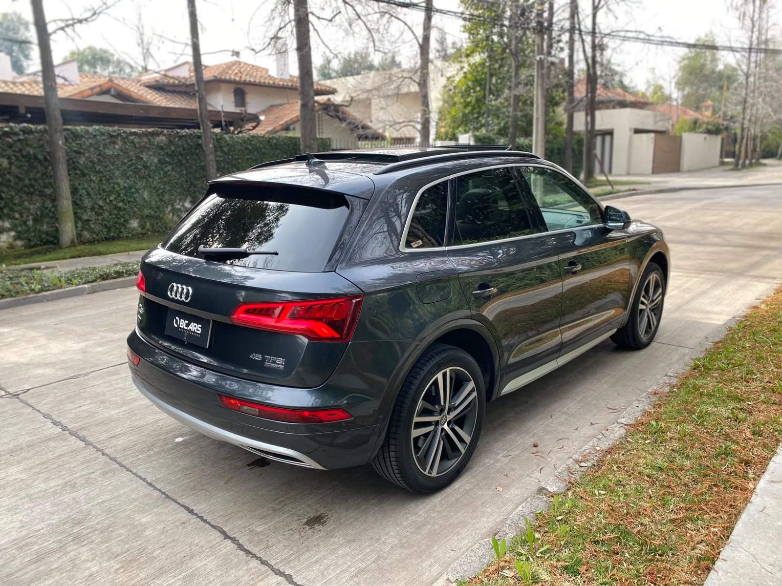 Audi Q5 2.0 TFSI 45 Quattro 4X4 AT 2021 - Imagen 10 de 20
