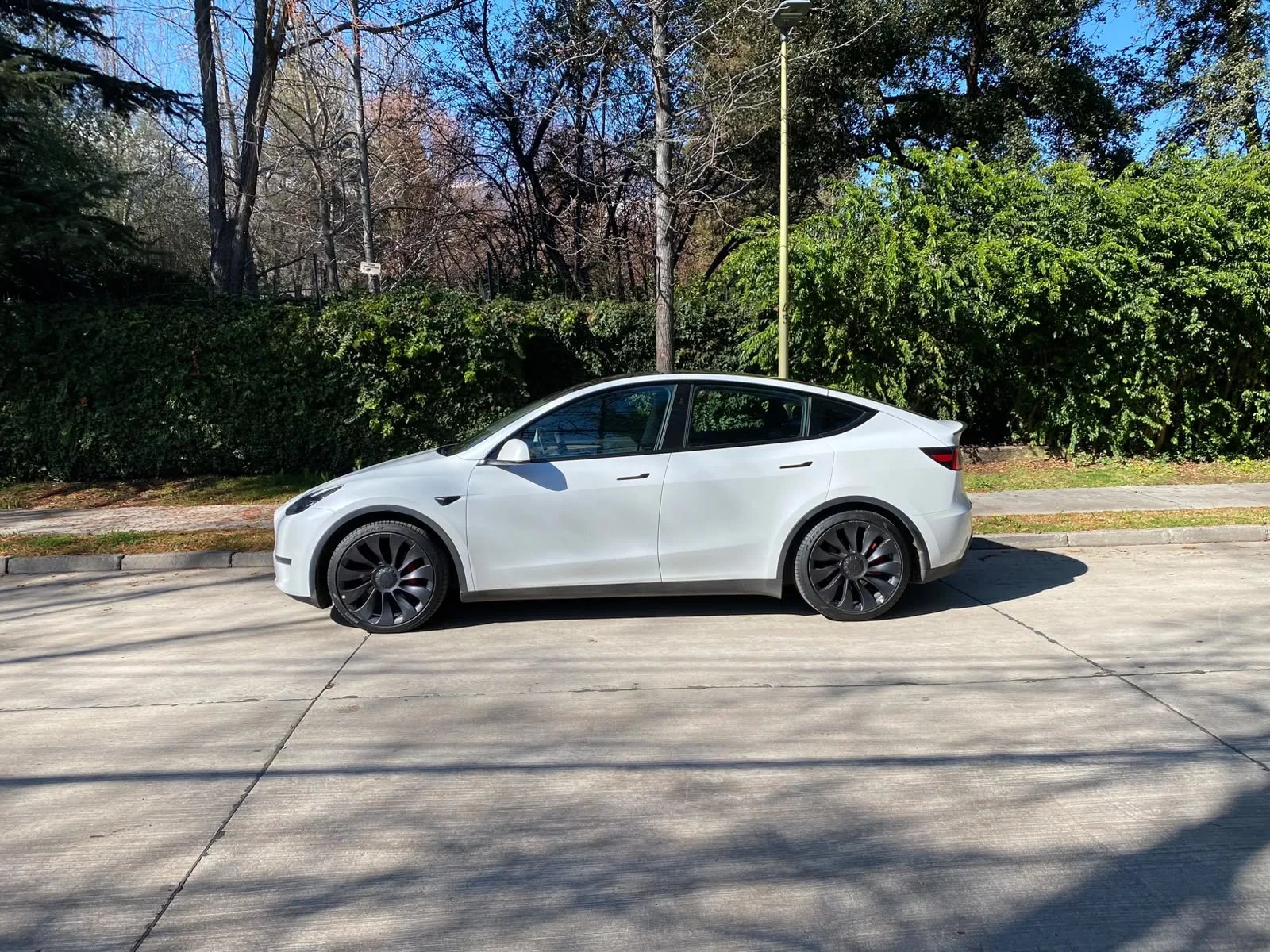 Tesla Model Y Performance AWD 2024 - Imagen 5 de 20
