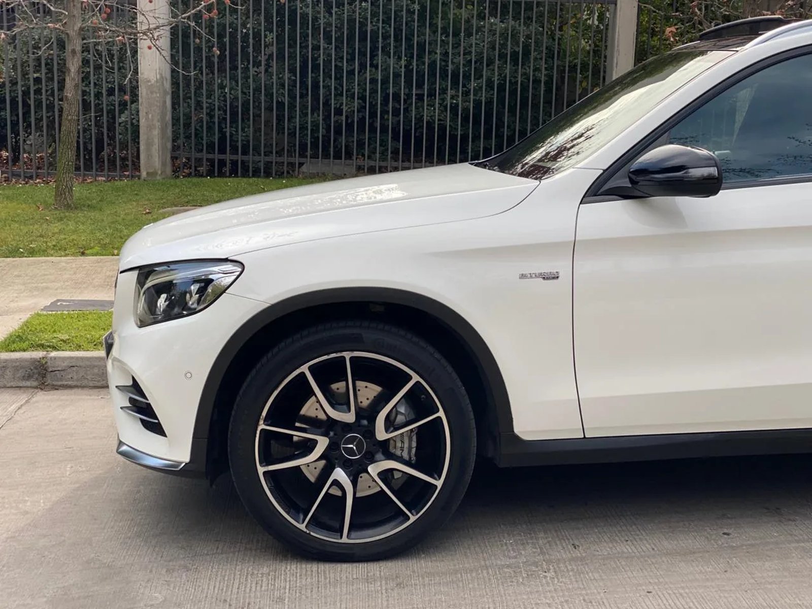 Mercedes-Benz GLC 43 AMG 3.0 Biturbo Auto 2018 - Imagen 4 de 20