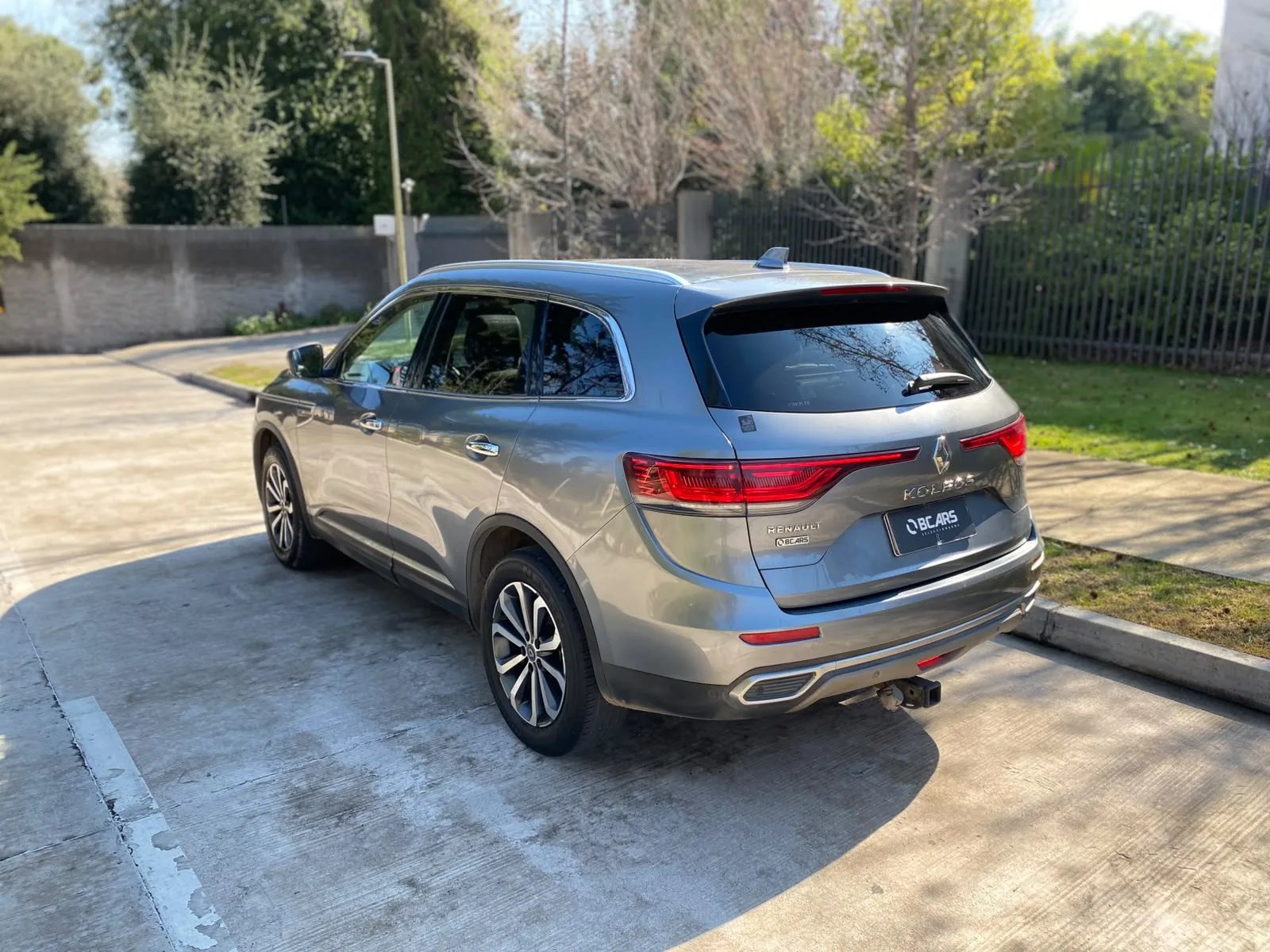 Renault Koleos 2.5 Intens 2WD AT 2022 - Imagen 6 de 20