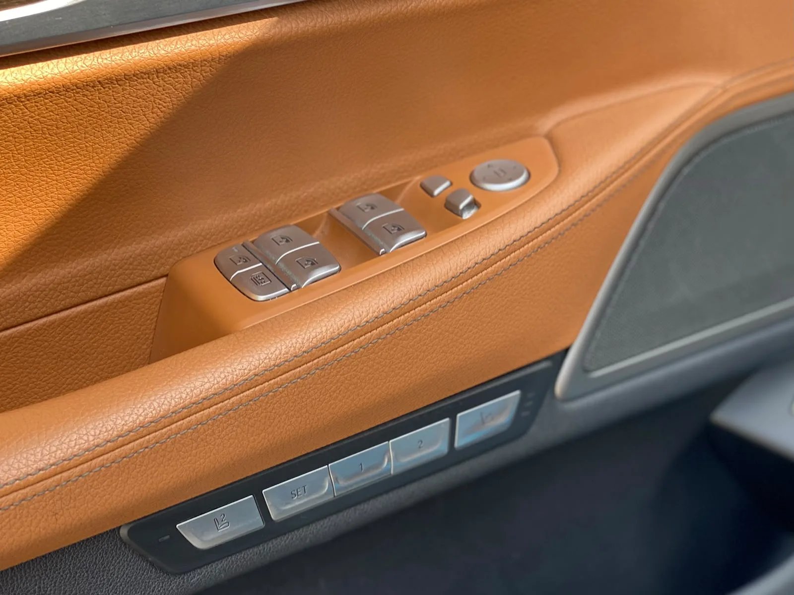 BMW 740 2.0 Hybrid iPerformance 4X2 AT 2018 - Imagen 16 de 20