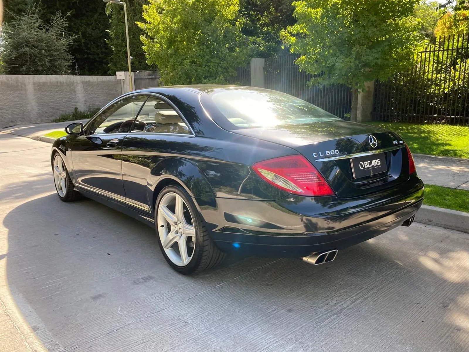 Mercedes-Benz CL 600 6.2L V12 Bi Turbo Auto 2008 - Foto 5 de 20