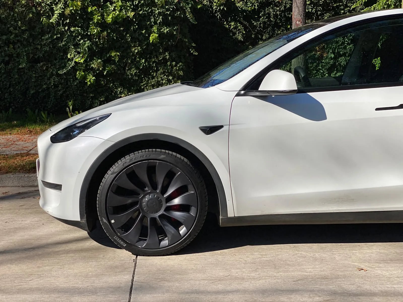Tesla Model Y Performance AWD 2024 - Foto 4 de 20