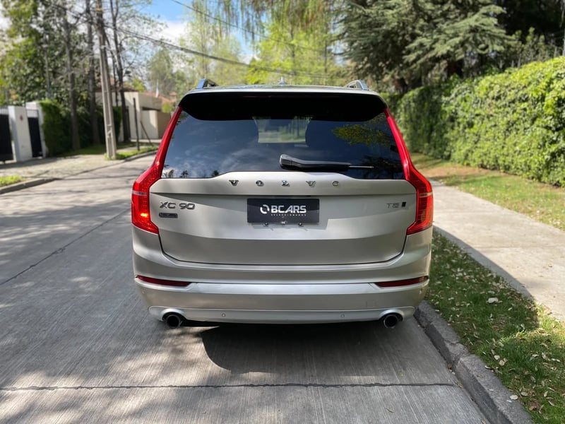 Volvo XC90 2.0 T5 Kinetic AWD AT 2017 - Imagen 8 de 20