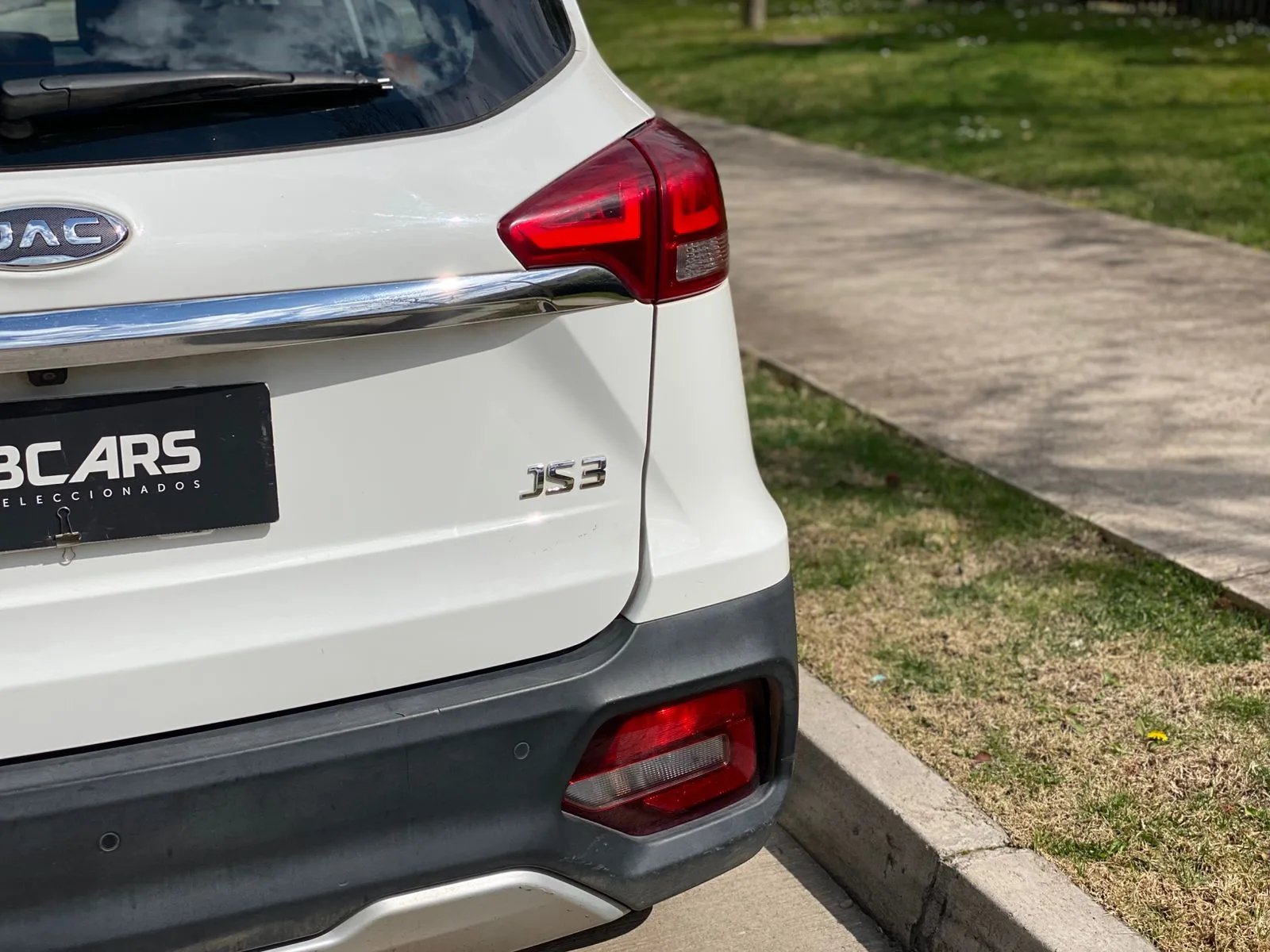 JAC JS3 1.6 Luxury 4X2 CVT AT 2022 - Imagen 9 de 20