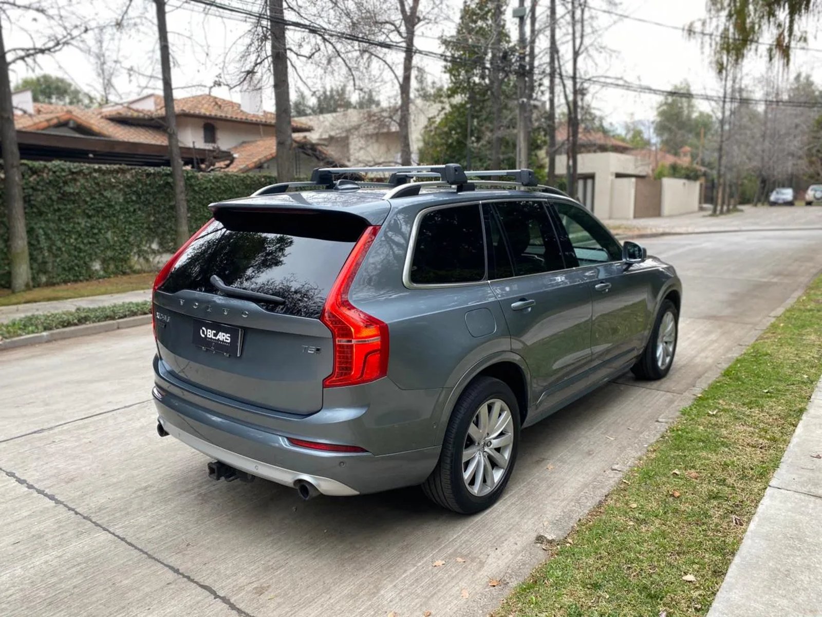 VOLVO XC90 2.0 T5 Momentum Kinetic Auto 4WD 2019 - Imagen 10 de 20