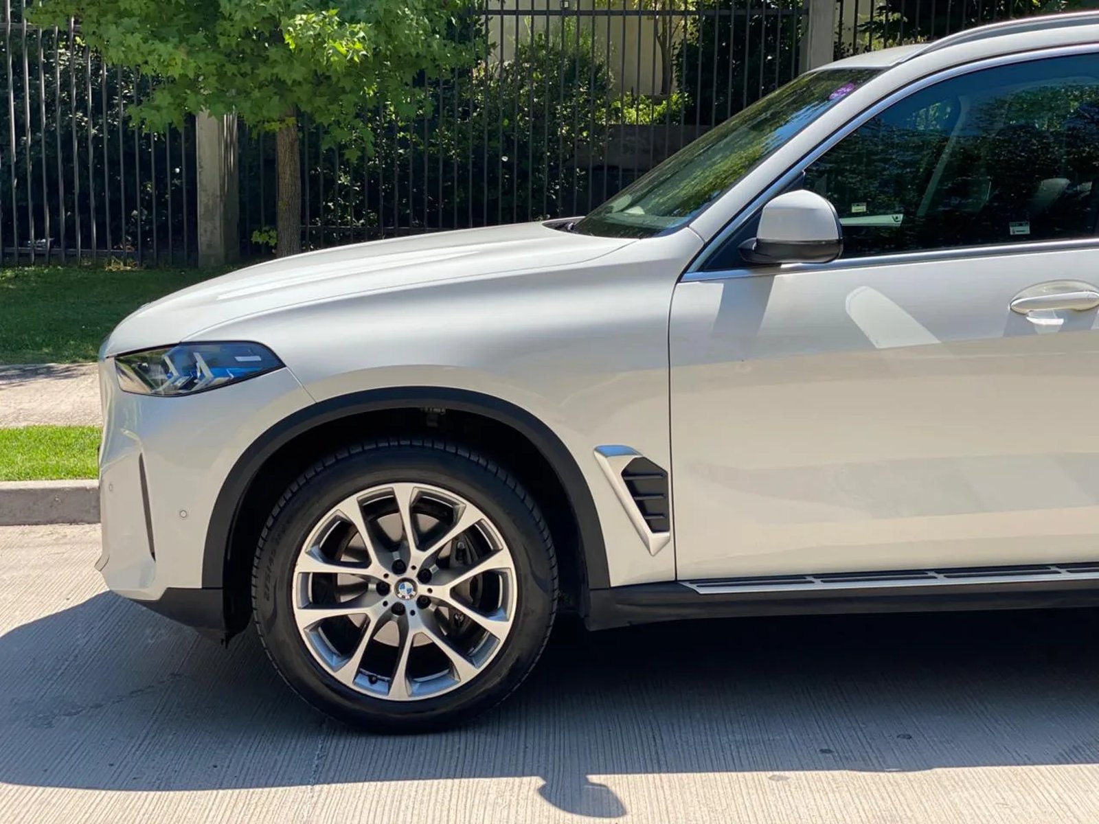 BMW X5 3.0 xDrive40i X Line Auto 2024 - Foto 4 de 20