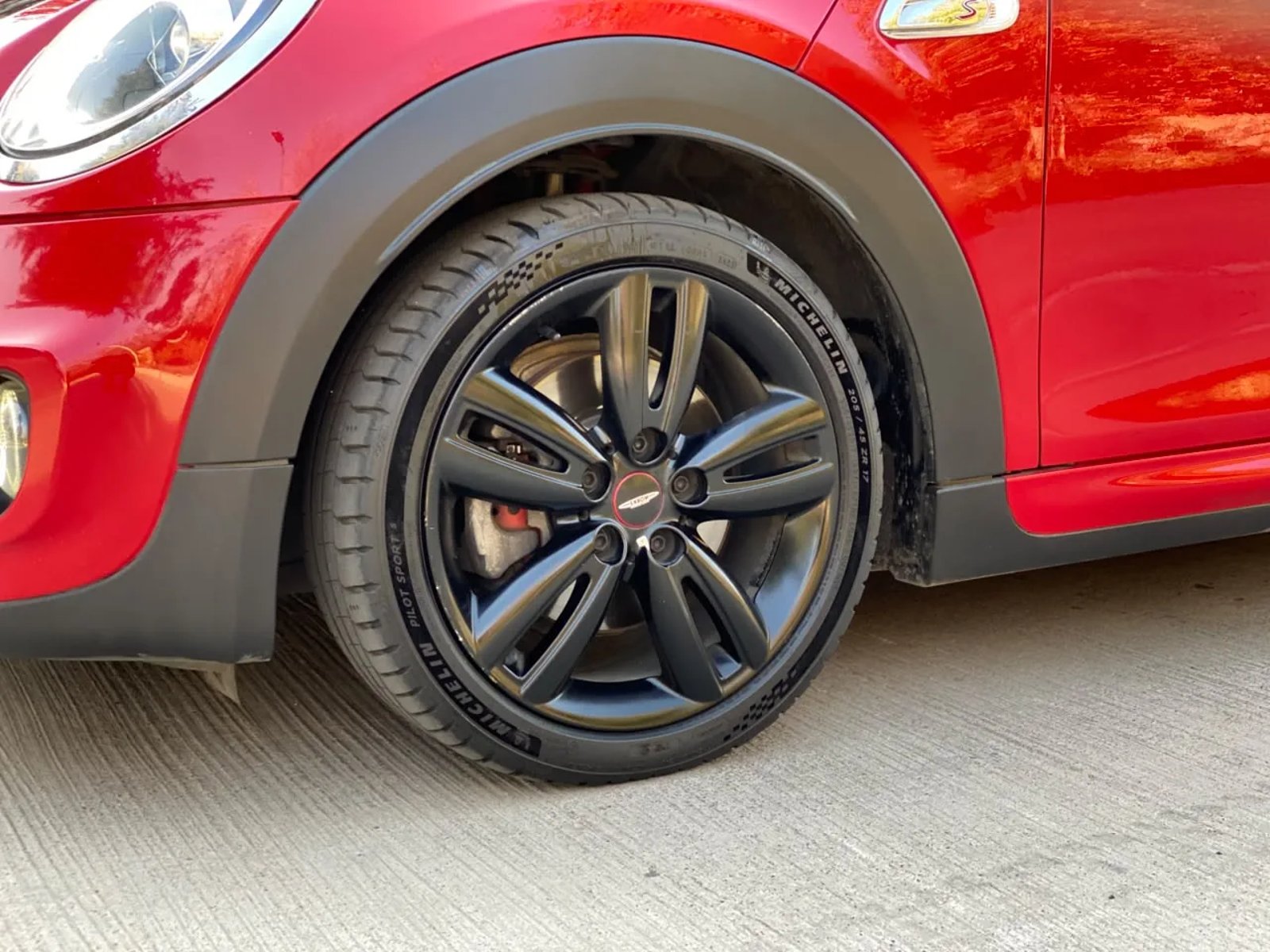 Mini Cooper 2.0 JCW S Package 4X2 HB AT 3P 2021 - Foto 3 de 20