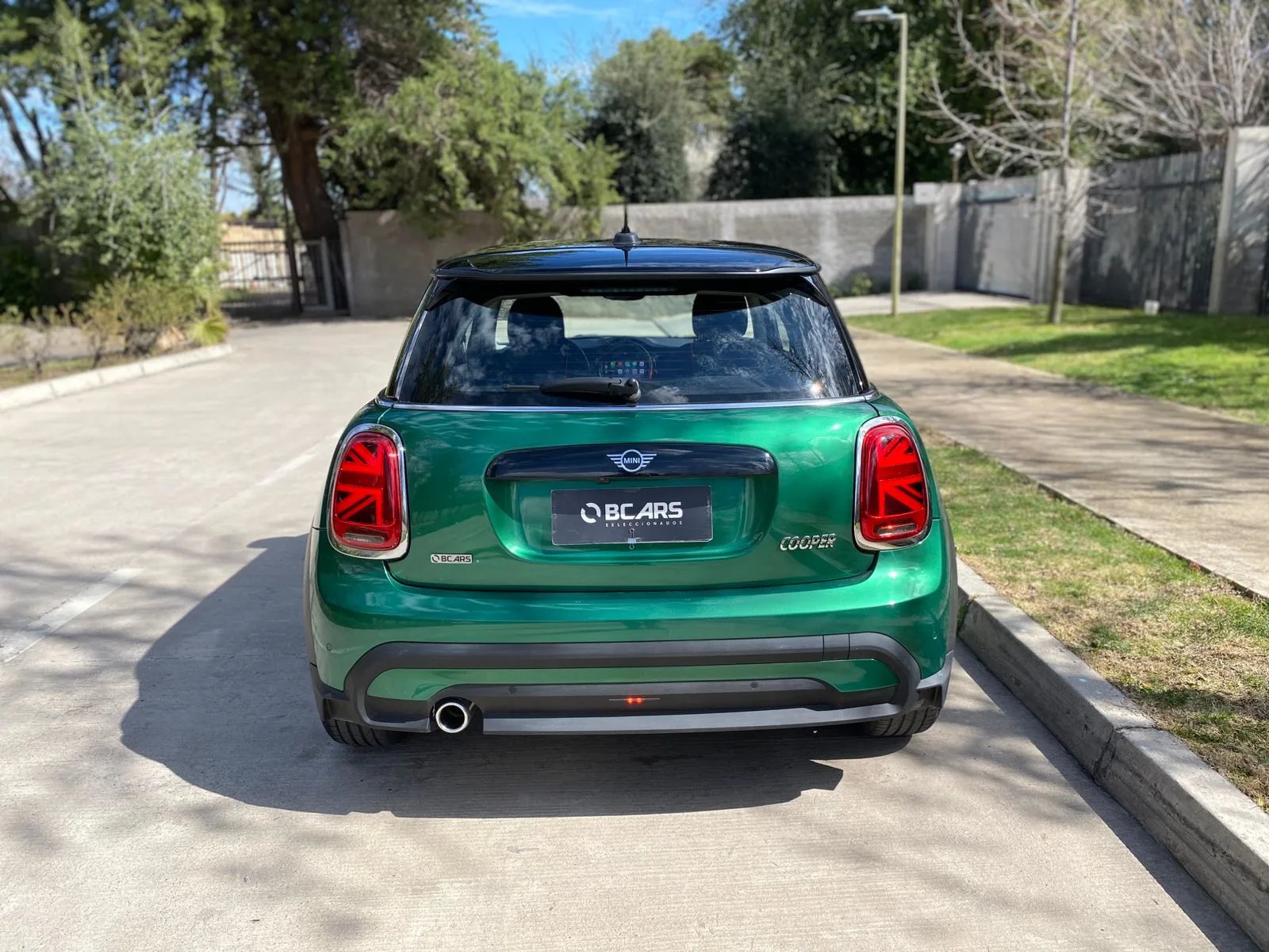 Mini Cooper 1.5 Esencial 4X2 HB AT 2023 - Imagen 8 de 20