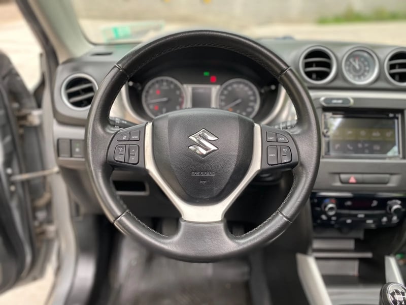 Suzuki Vitara 1.6 Limited 4WD MT 2018 - Imagen 19 de 20