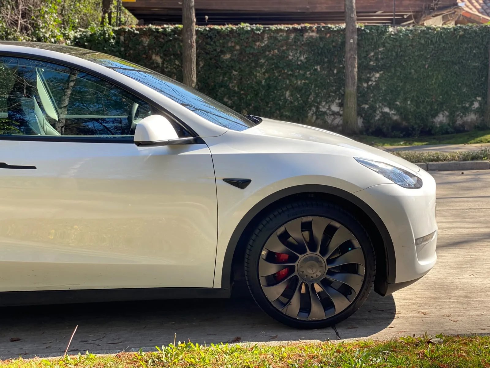 Tesla Model Y Performance AWD 2024 - Imagen 12 de 20
