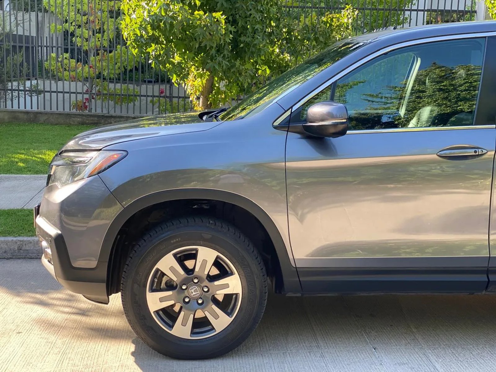 Honda Ridgeline 3.5 RTL Auto 4WD 2019 - Imagen 4 de 20