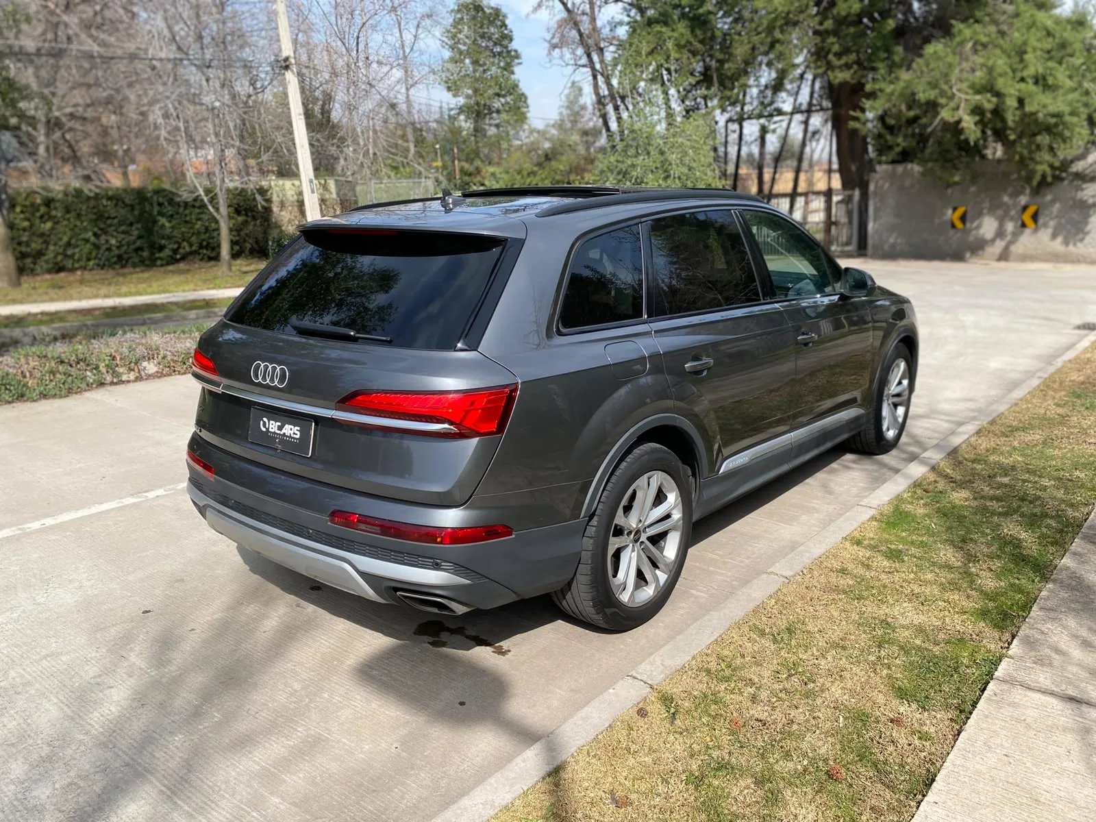 Audi Q7 3.0 55 TFSI PI Quattro 4X4 7 Pasajeros AT 2025 - Imagen 10 de 20