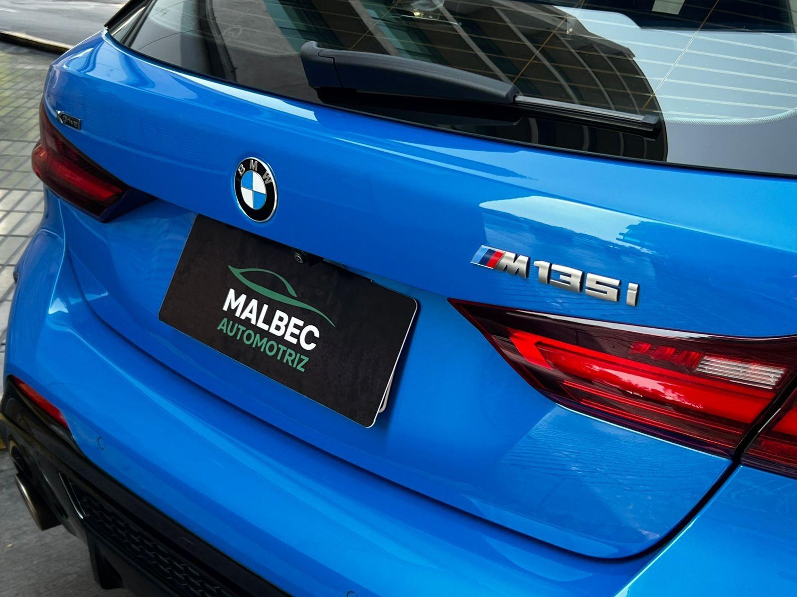 BMW M135I xDRIVE 2.0 2023 - Imagen 8 de 10