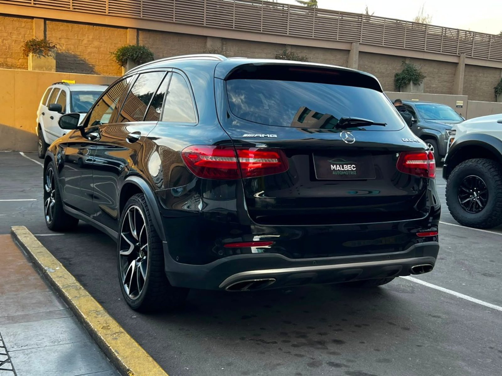 Mercedes-Benz GLC 43 AMG 3.0 BITURBO 2018 - Foto 4 de 10