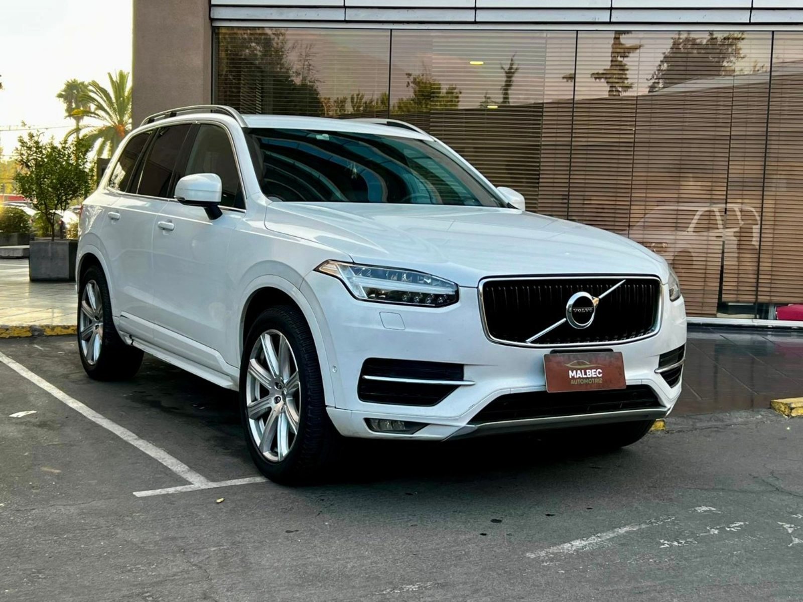 Volvo XC90 KINETIC D5 2019 - Foto 3 de 10
