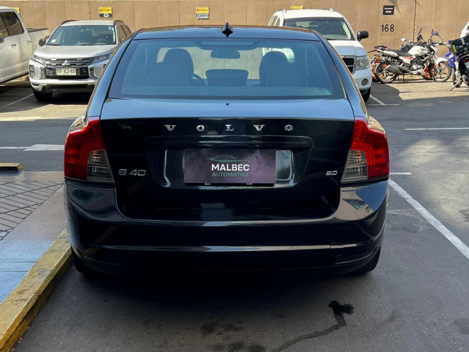 Volvo S40 2.0 AT 2011 - Foto 5 de 10