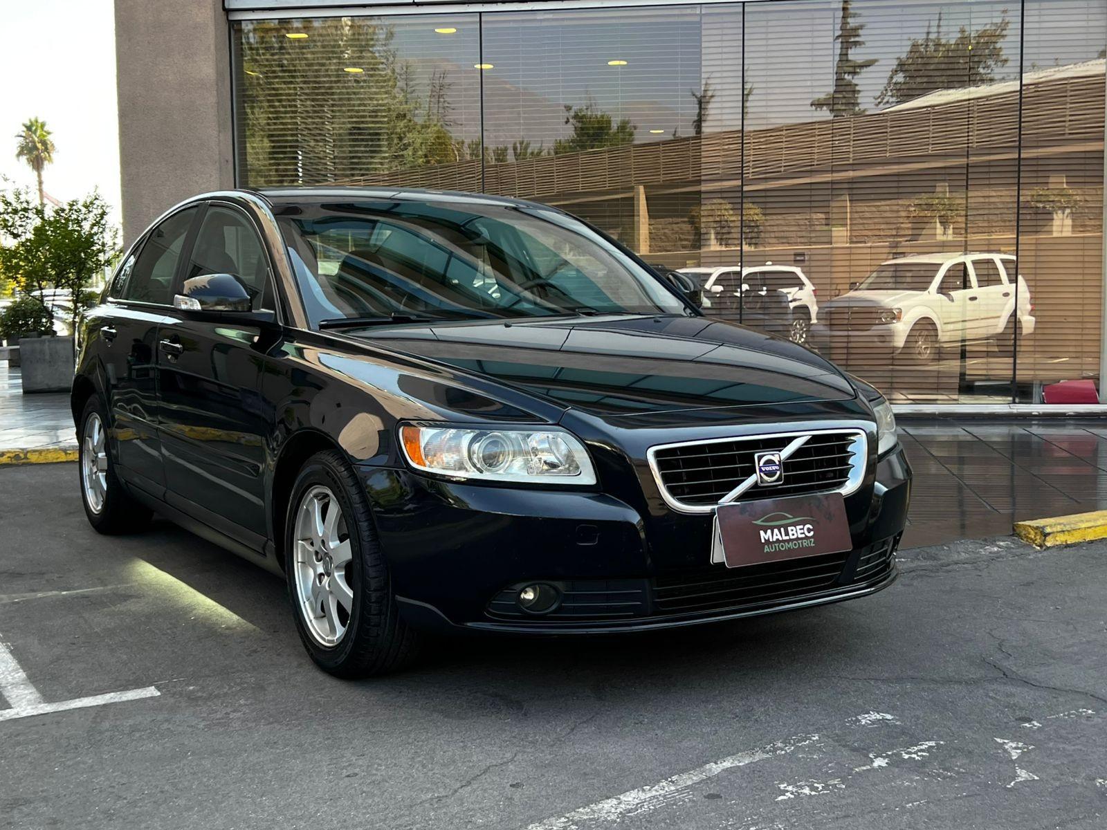 Volvo S40 2.0 AT 2011 - Foto 2 de 10