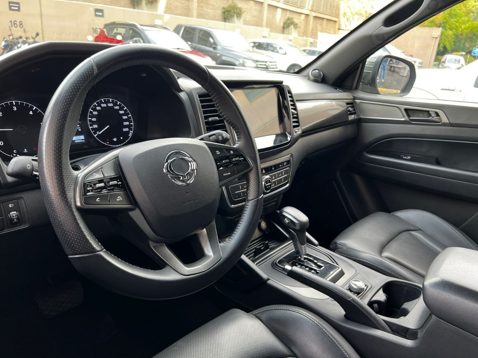 SsangYong MUSSO 2.2 AT DELUXE 2023 - Imagen 9 de 10