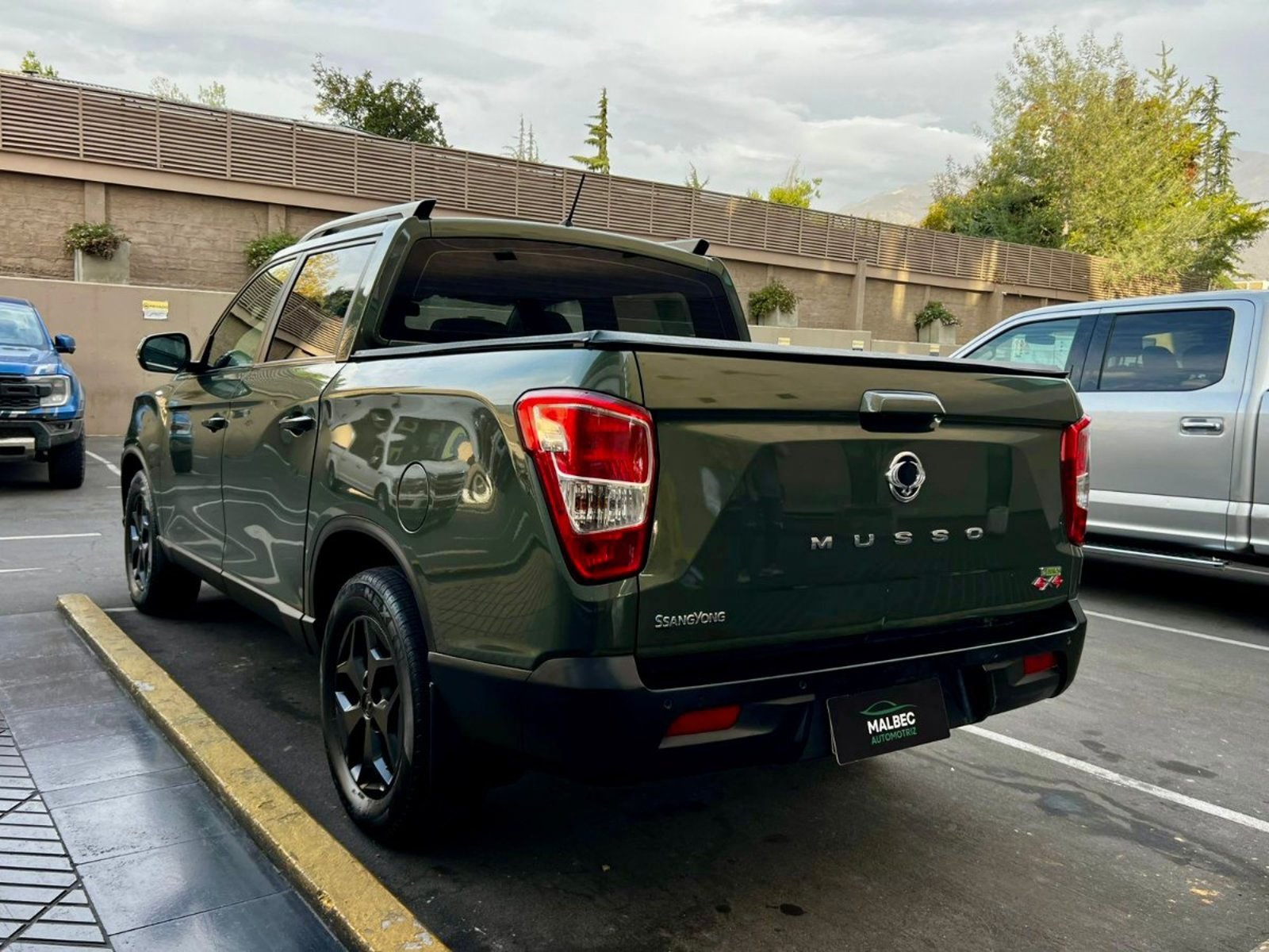 SsangYong MUSSO 2.2 AT DELUXE 2023 - Foto 4 de 10