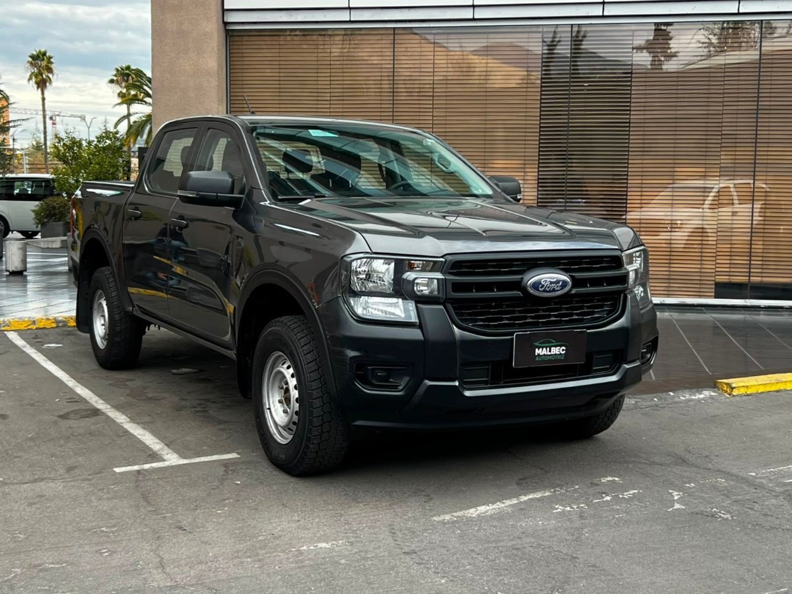 Ford RANGER XL 2.0 MT 2024 - Foto 3 de 10