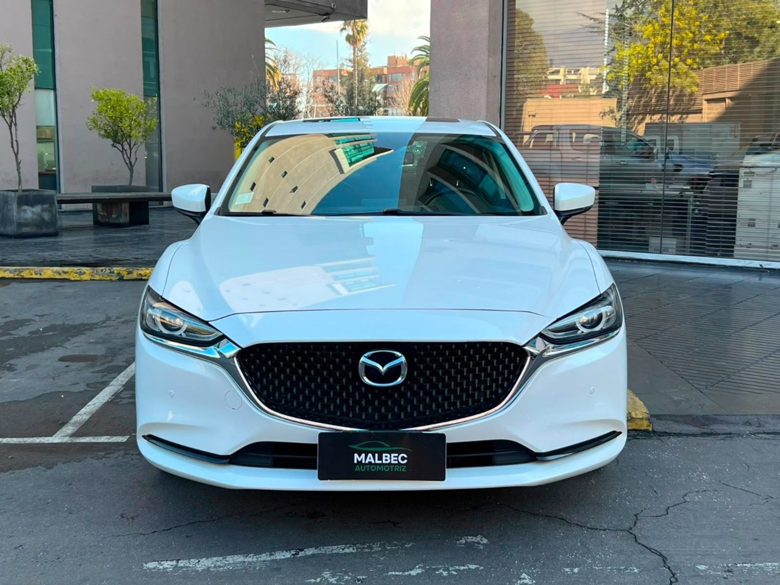 Mazda 6 2.5 SKYACTIV 2023 - Foto 2 de 10
