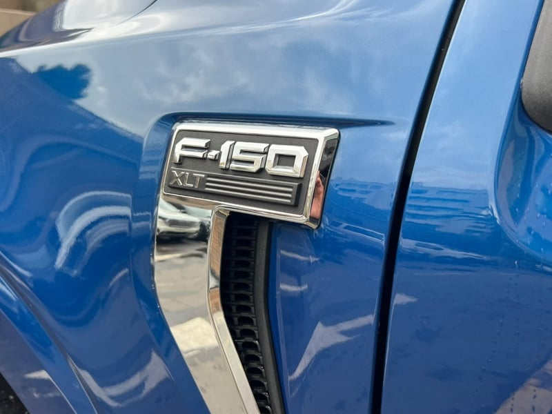 Ford F-150 5.0 XLT 4x4 2023 - Imagen 7 de 10