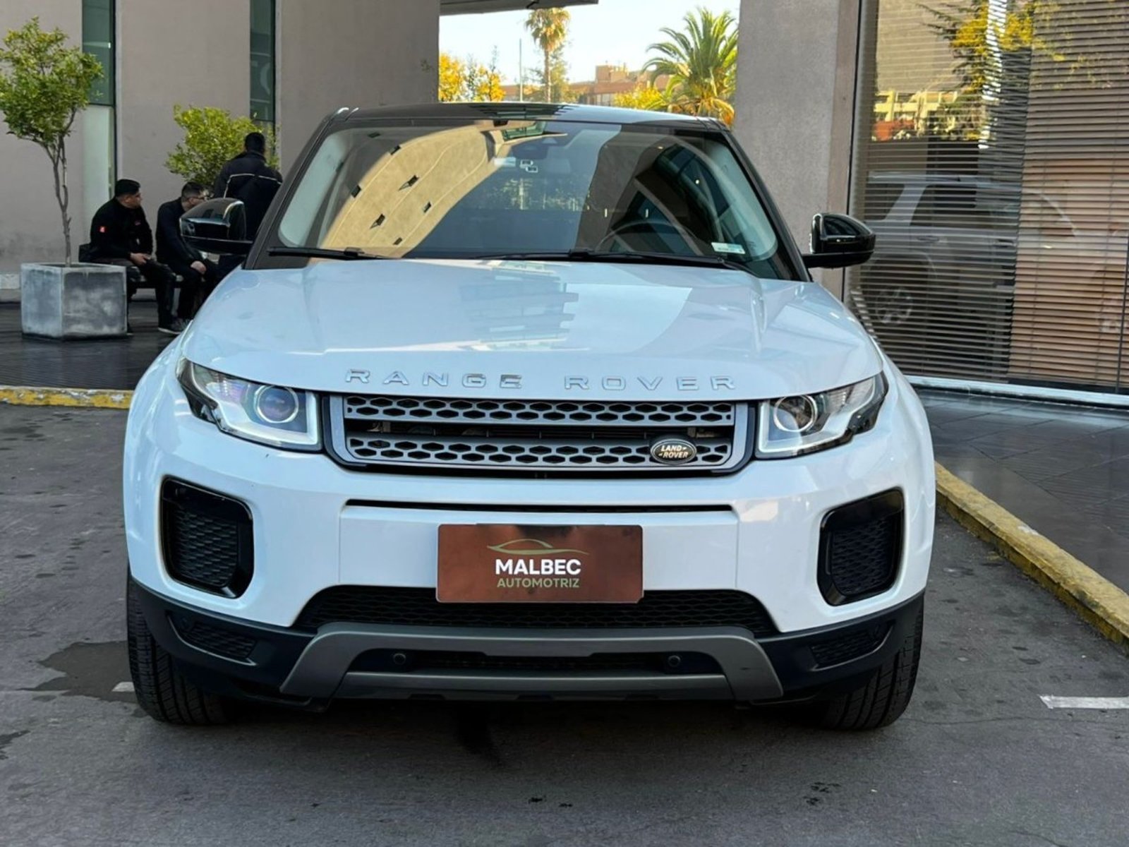 Land Rover Range Rover EVOQUE 2.0 TURBO 2019 - Foto 2 de 10