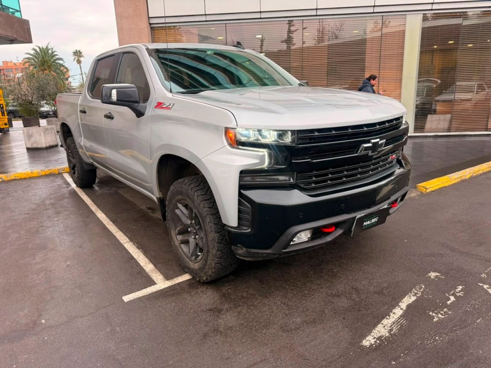 Chevrolet SILVERADO LT TRAILBOSS 5.3 2022 - Foto 3 de 10