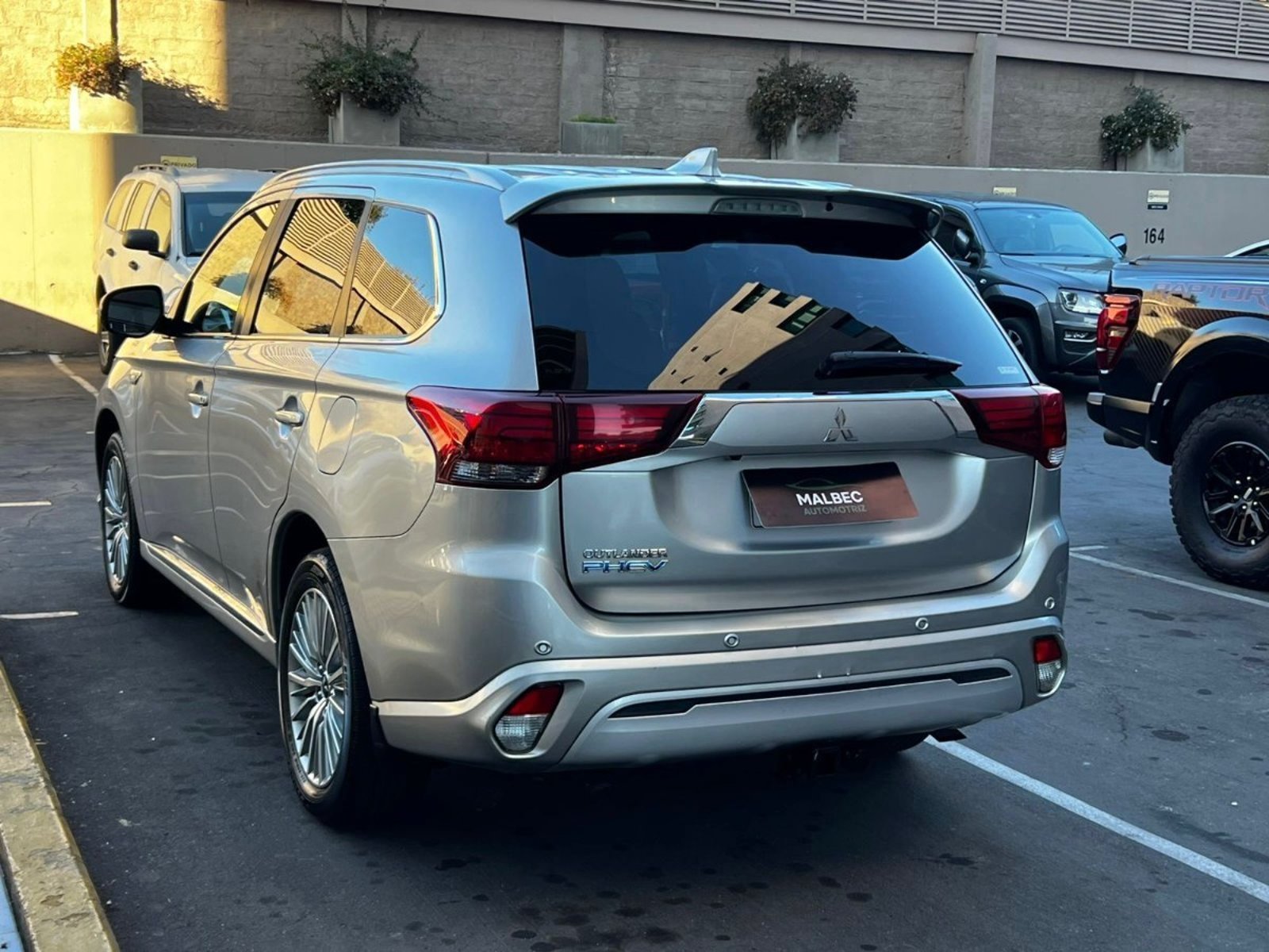 Mitsubishi OUTLANDER HÍBRIDO 4WD 2021 - Foto 4 de 10