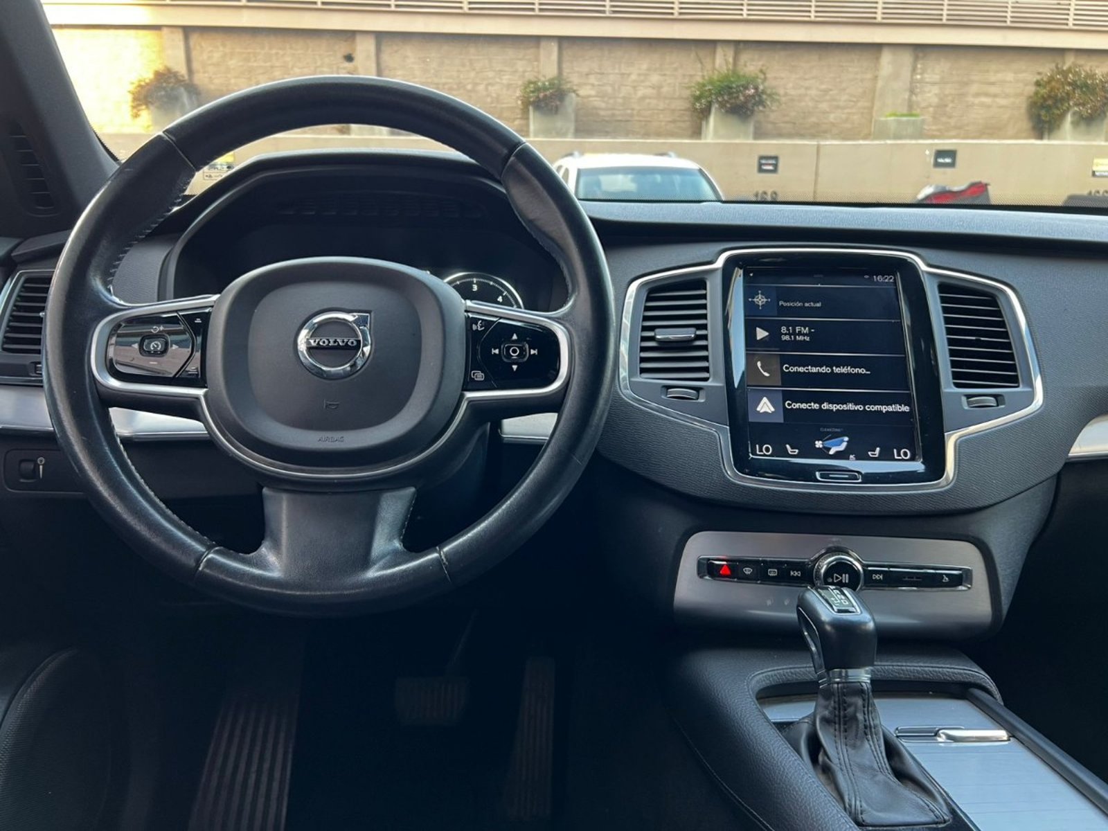 Volvo XC90 KINETIC D5 2019 - Imagen 9 de 10
