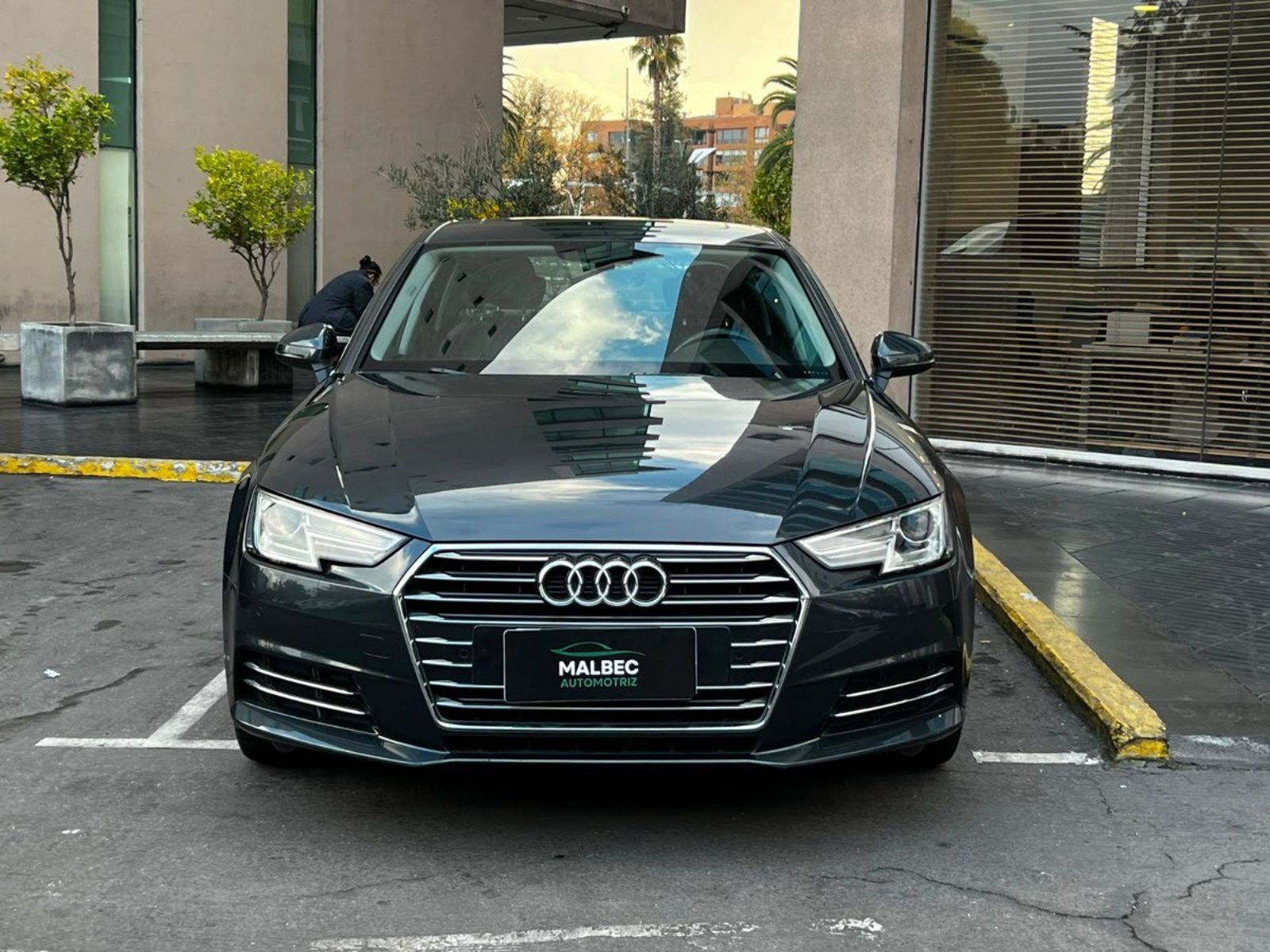 Audi A4 1.4 TFSI S TRONIC 2019 - Foto 2 de 10