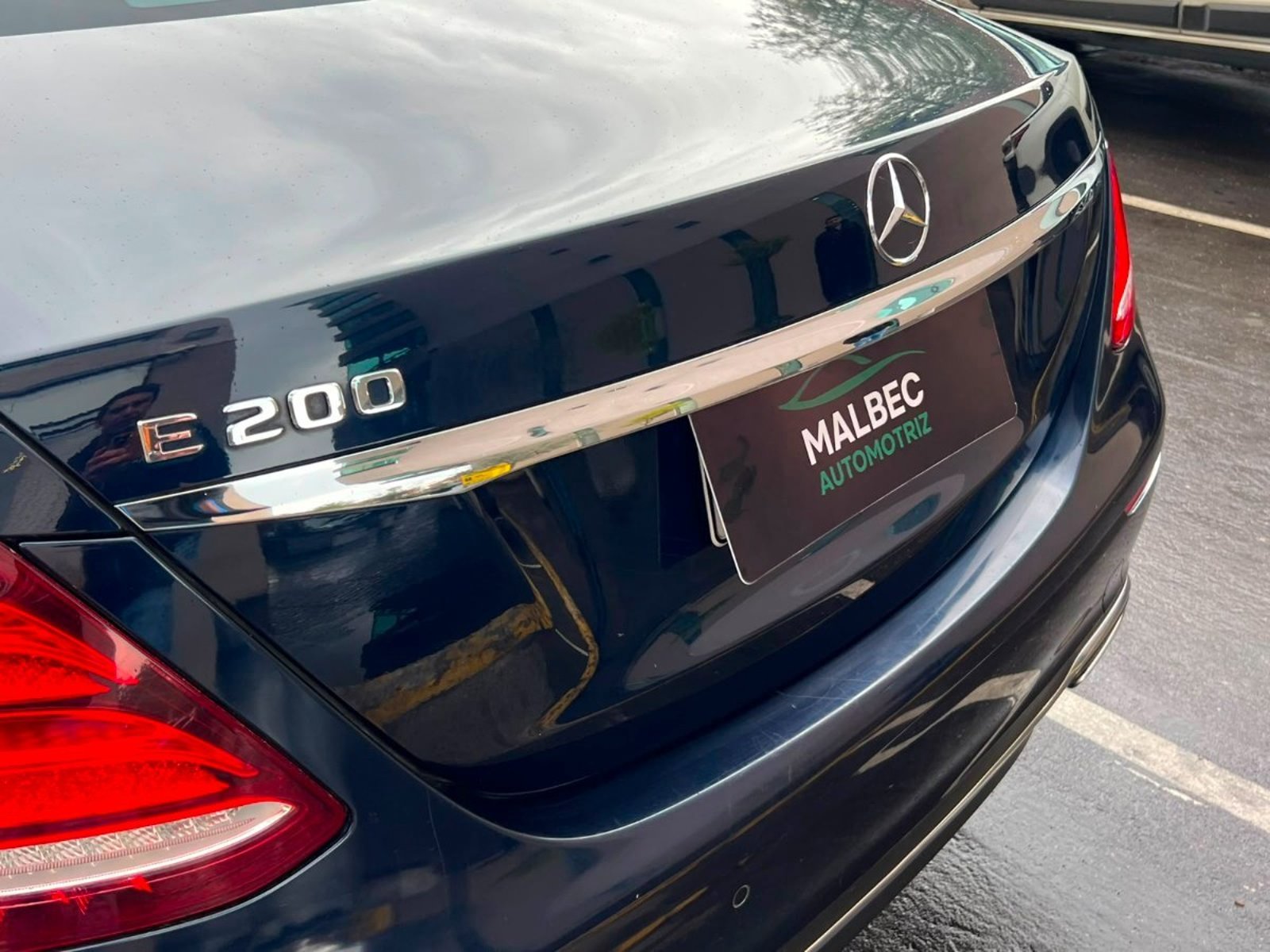 Mercedes-Benz E200 2018 - Imagen 7 de 10