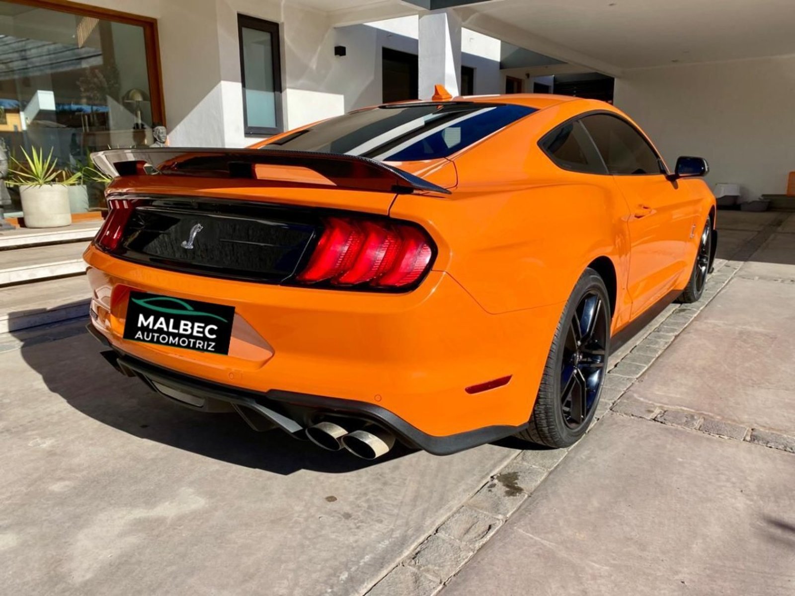 Ford MUSTANG COUPE 5.0 AT. 2022 - Imagen 8 de 10