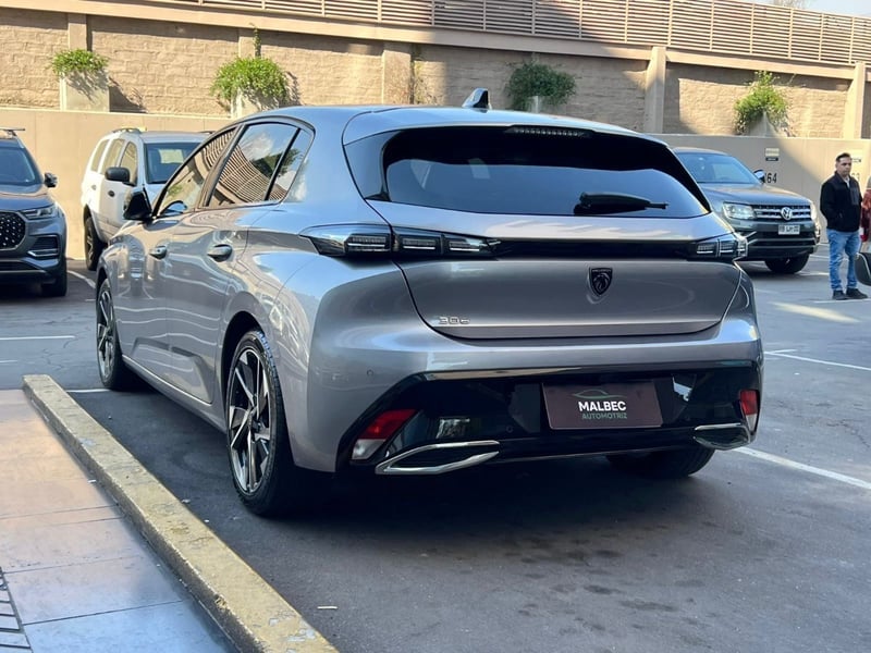 Peugeot 308 ALLURE PACK 1.5 AT BLUEHDI 2023 - Imagen 4 de 10