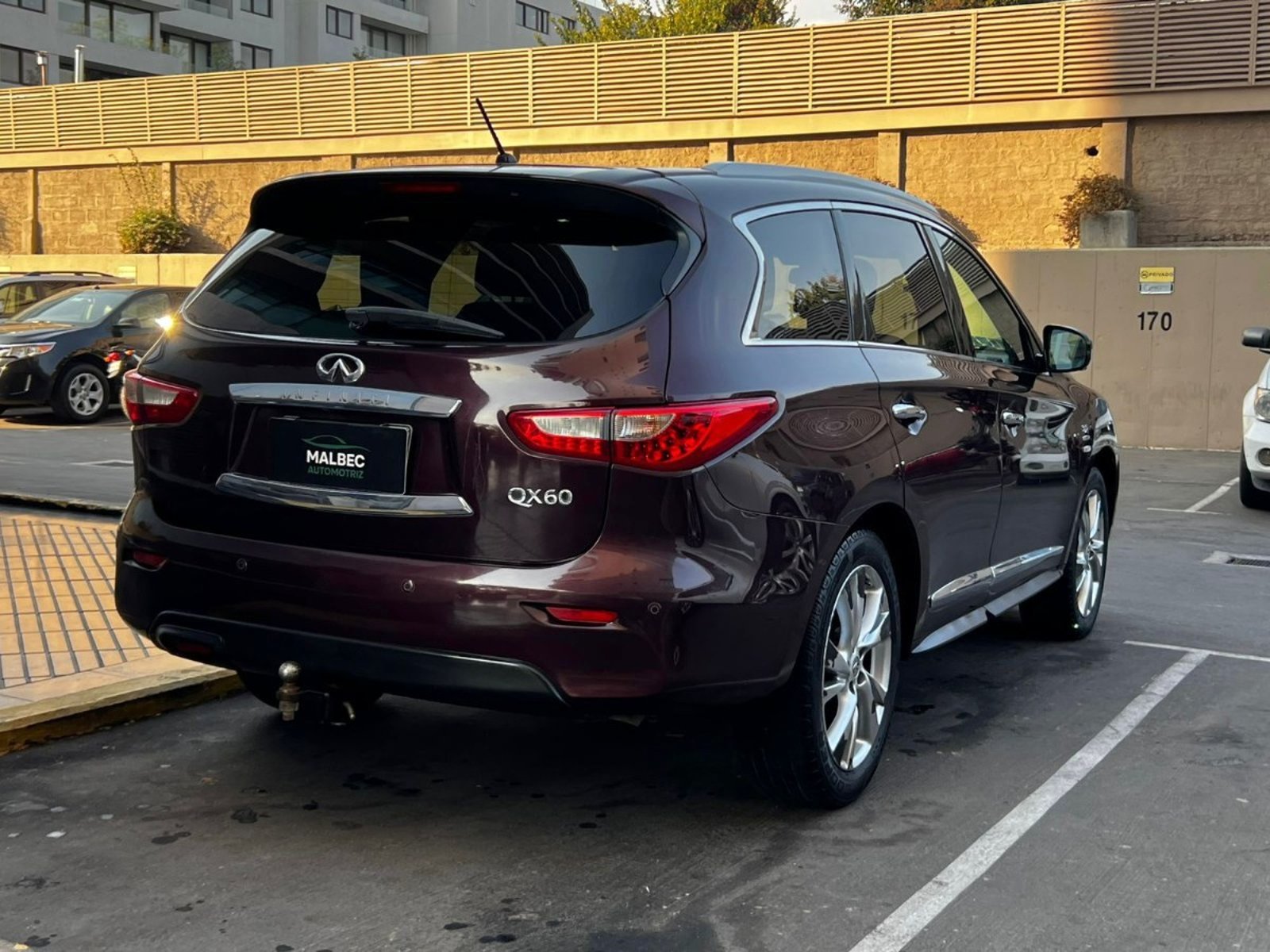 Infiniti QX60 3.5 AWD 2016 - Imagen 6 de 10