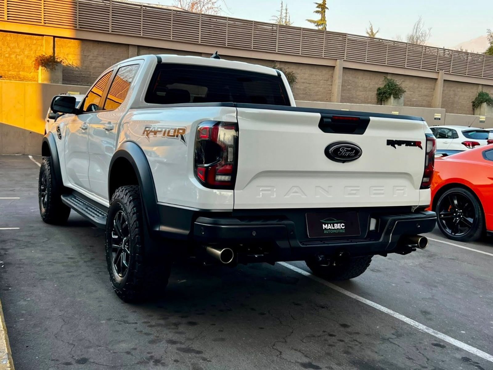 Ford RANGER RAPTOR 3.0 4WD 2024 - Foto 4 de 10