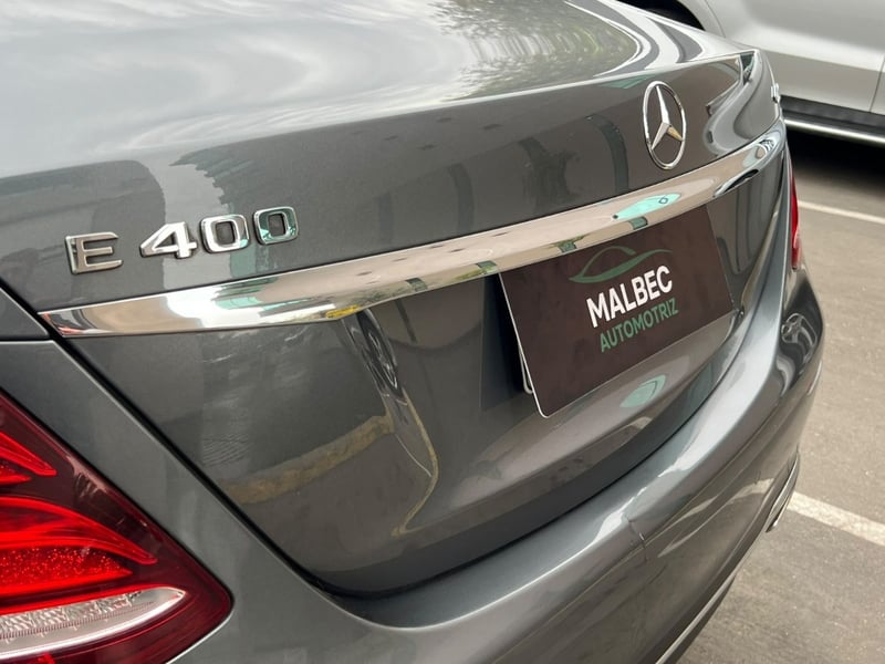 Mercedes-Benz E400 4MATIC 3.0 2018 - Imagen 7 de 10