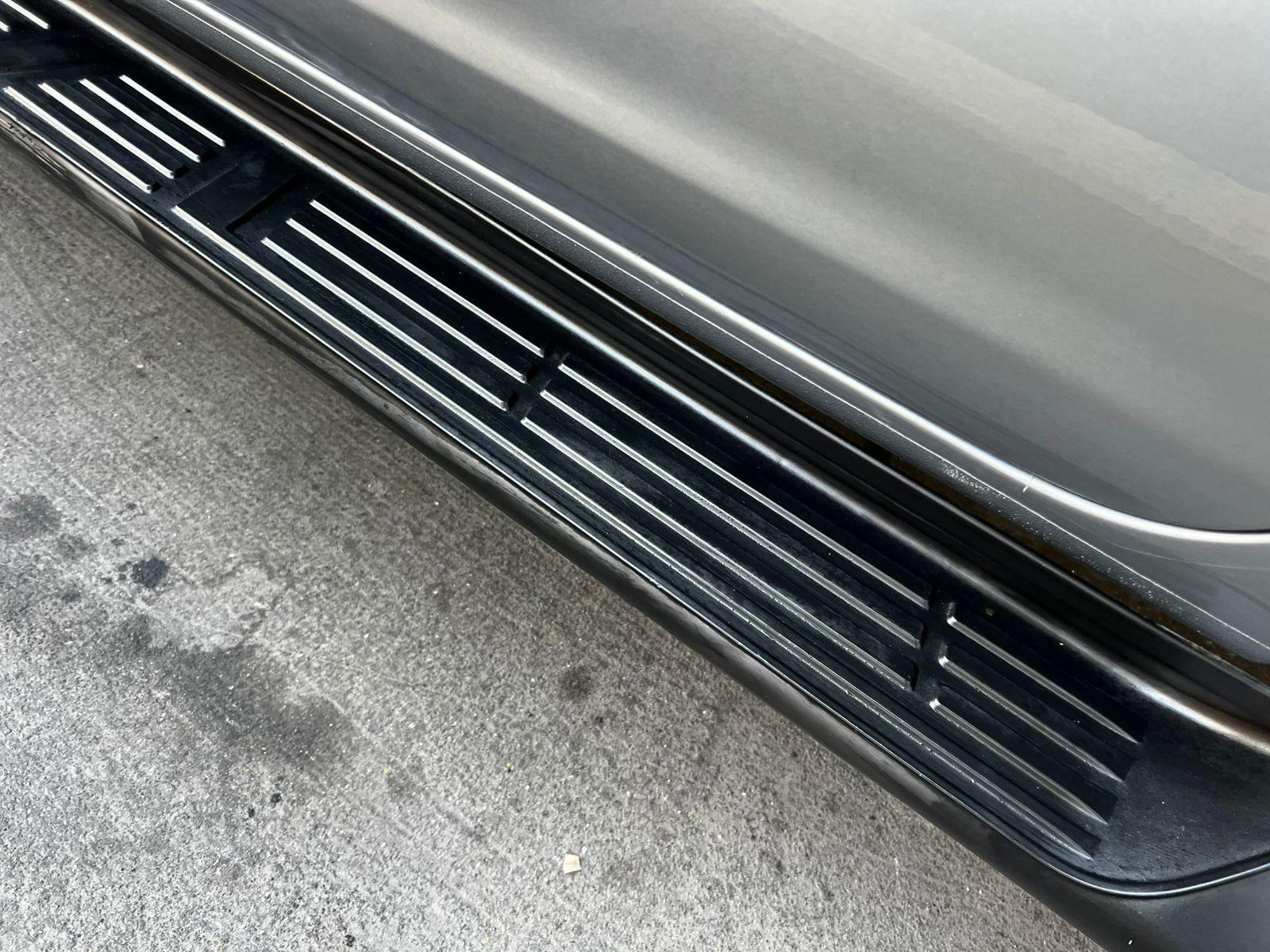 Volkswagen AMAROK HIGHLINE 4MOTION 2021 - Imagen 8 de 10