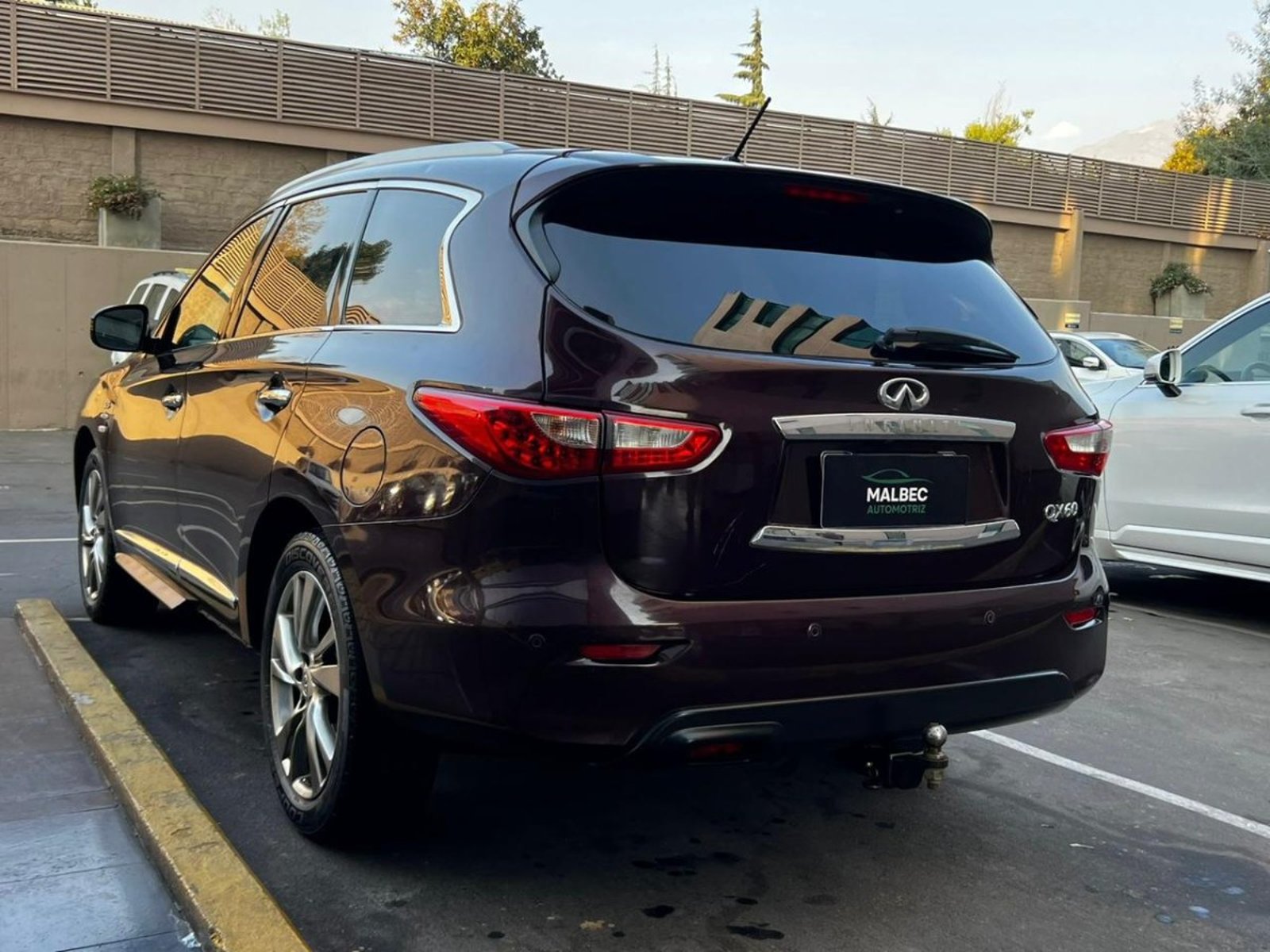 Infiniti QX60 3.5 AWD 2016 - Imagen 4 de 10