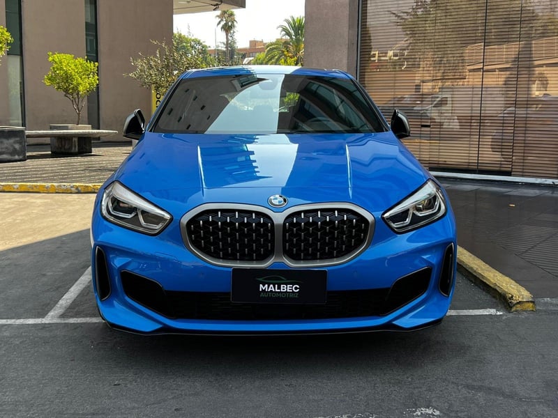 BMW M135I xDRIVE 2.0 2023 - Imagen 3 de 10